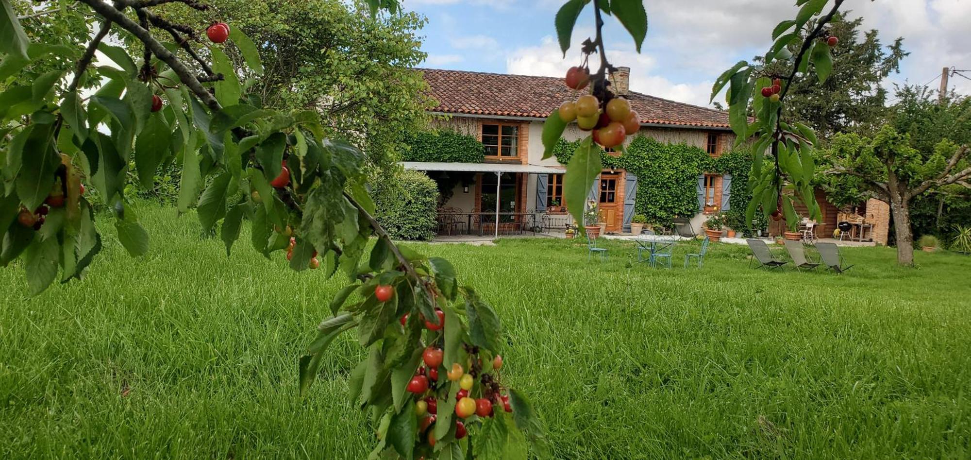 B&B La Ferme De Loubens 外观 照片